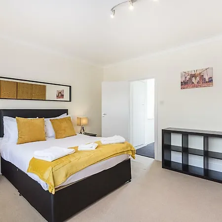 Nhs Workers Accommodation In South Kensington 19A London