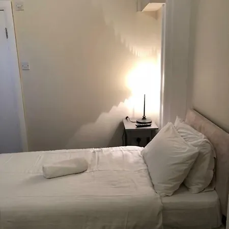 Tourian Lounge Hotel Londyn