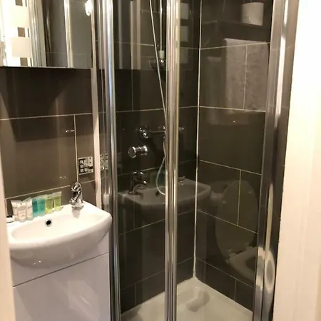 Tourian Lounge Hotel Nocleg ze śniadaniem 3*