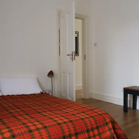 Bright And Elegant 2 Bedroom Flat, Near Notting Hill * London