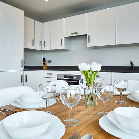 Elegant Luxury Apartment London