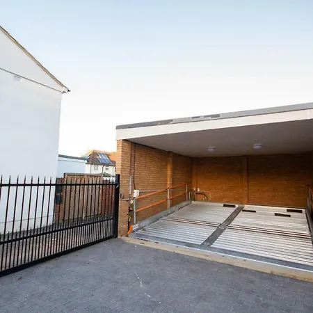 Apartment Holden Court - 6 West Drayton (Middlesex)