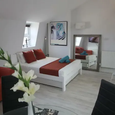 Quirky Cosy Marleybone Victorian Loft Apartament