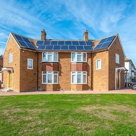 Goldbeaters House 3*