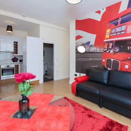 One Bedroom Flat In 50a * Harrow