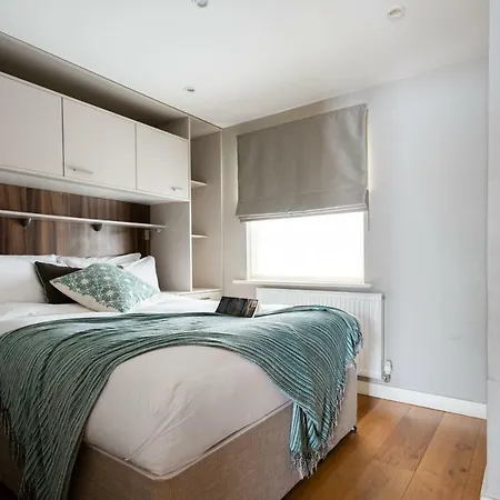 The Norfolk Maisonette - Lovely 4bdr Mews