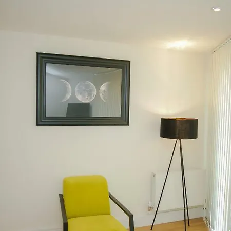 Executive 2 Bed Apartment