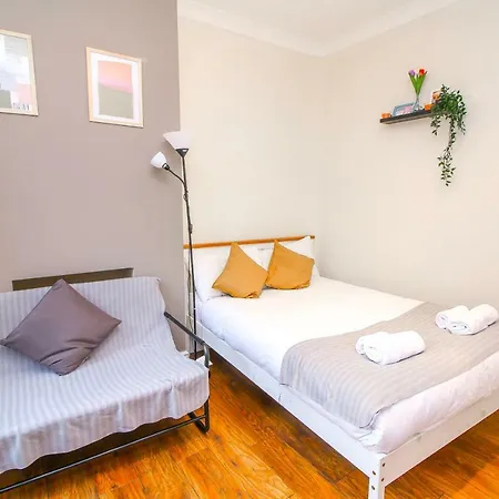 View Flat @ Liverpool St. Apartamento *