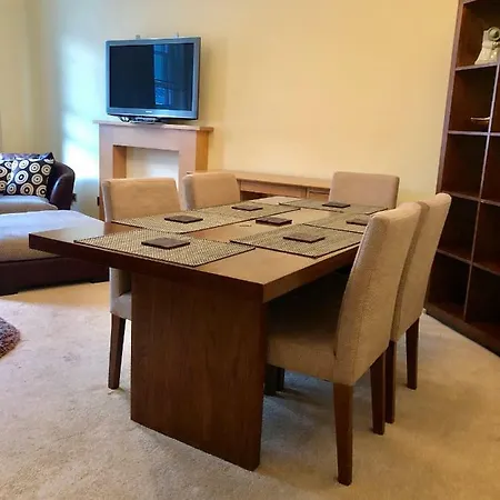 Apartment Next To Victoria Station *