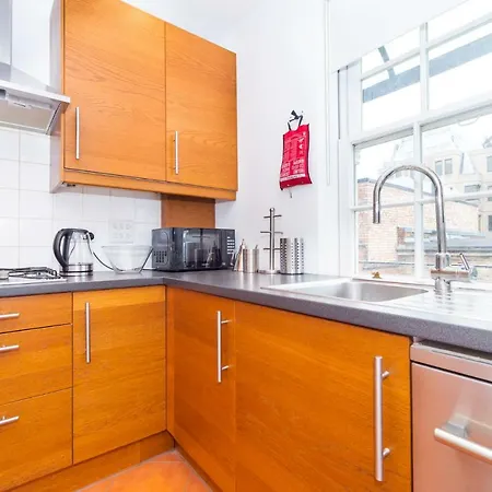 New 2 Bed In Covent Garden *