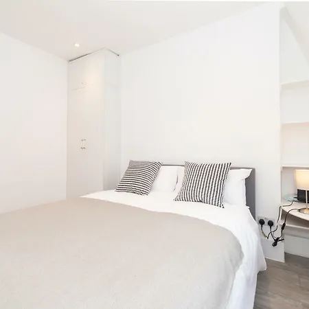 Apartment New 2 Bed In Covent Garden *