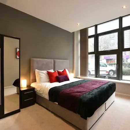 Apartment Emerald House East Croydon