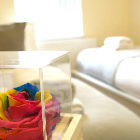 民宿 Heathrow Ensuite Rooms- Auto Check In
