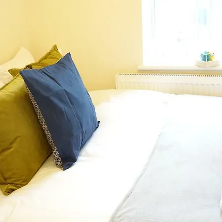 民宿 Heathrow Ensuite Rooms- Auto Check In 斯坦维尔