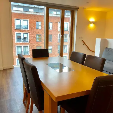 Stylish Apartments In Victoria & Westminster