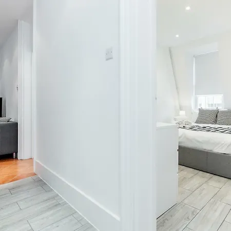 Apartment New 2 Bed In Covent Garden *