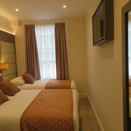 Glendale Hyde Park 3*