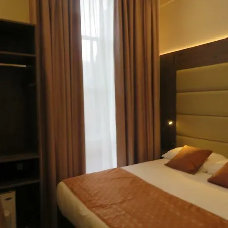 Glendale Hyde Park 3*