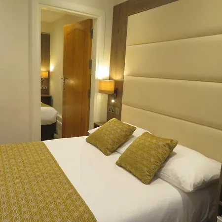 Glendale Hyde Park 3*
