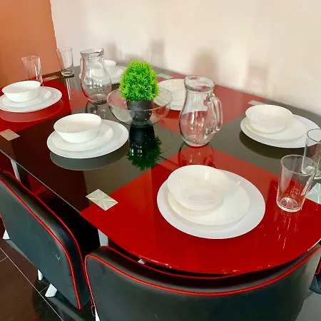2 Bedroom Apartment, Kitchen, Reception And Private Garden Apartment London