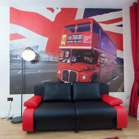 One Bedroom Flat In 50a * Harrow