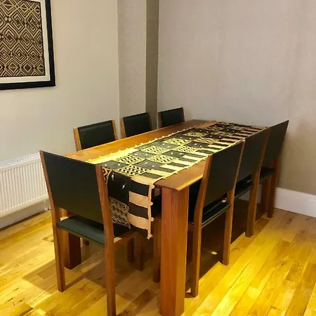 Stylish In Victoria & Westminster Appartement