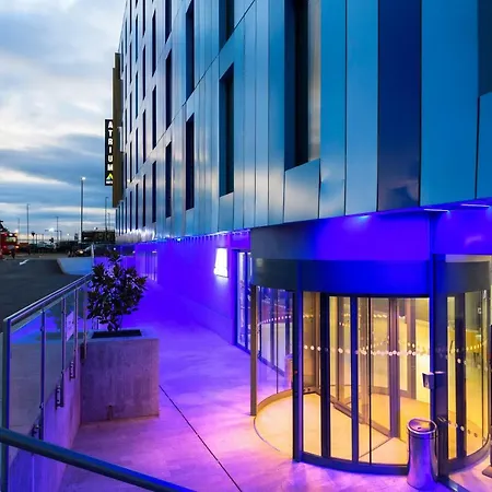 Atrium Heathrow 4*