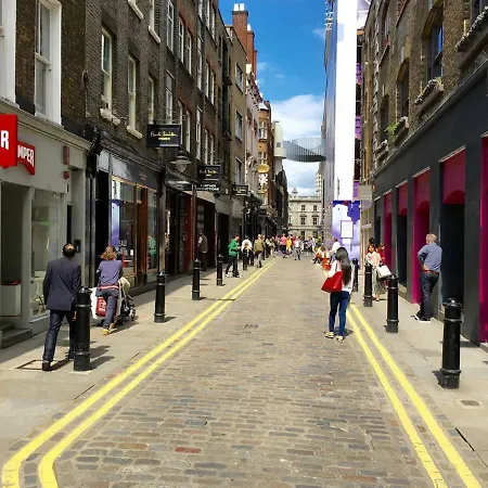 Covent Garden - Netflix And Nespresso London