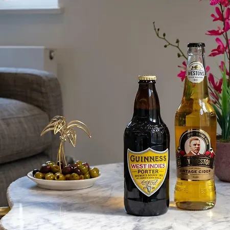 Sweet - Mile End Apartment *
