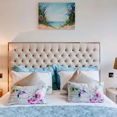 Apartment Concord Kew Heathrow London *