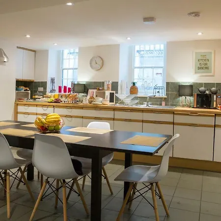 House Of Sebastiao Maria - The Townhouse * London