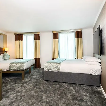 Otel Atrium Heathrow 4*