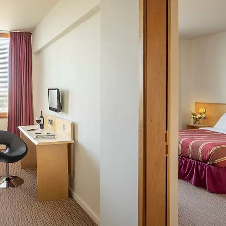 St Giles Heathrow - A St Giles 3*