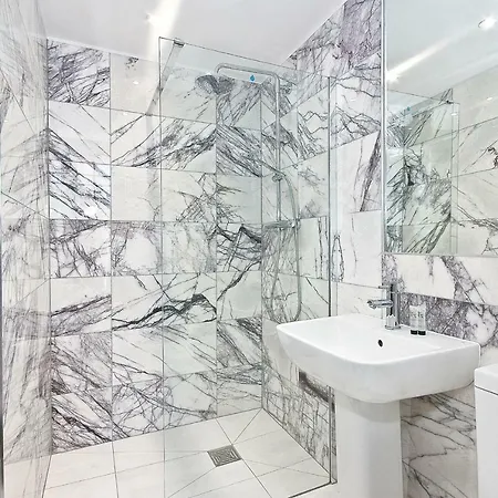 Apartment Marble Arch Studio London