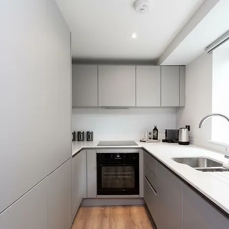 Apartment The Carlyle - Stunning Serviced London