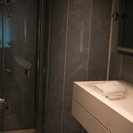 Hotel Absolute Pleasure Yacht 4*
