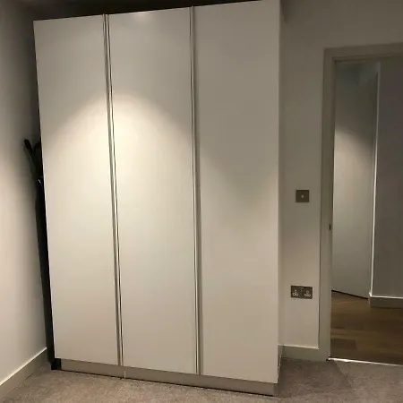 Eye Suites *