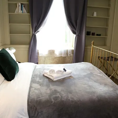 Guest house House Of Sebastiao Maria - The Townhouse London