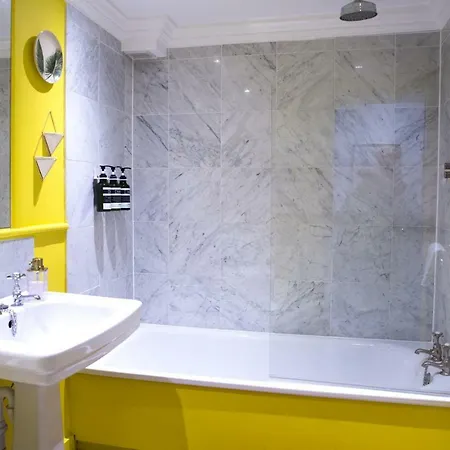 House Of Sebastiao Maria - The Townhouse Guest house