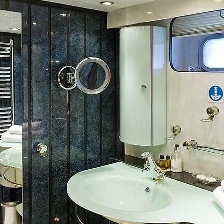 Absolute Pleasure Yacht Hotel