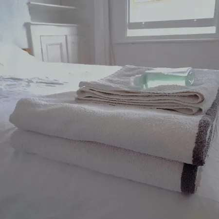 Homestay In Queen's Park London
