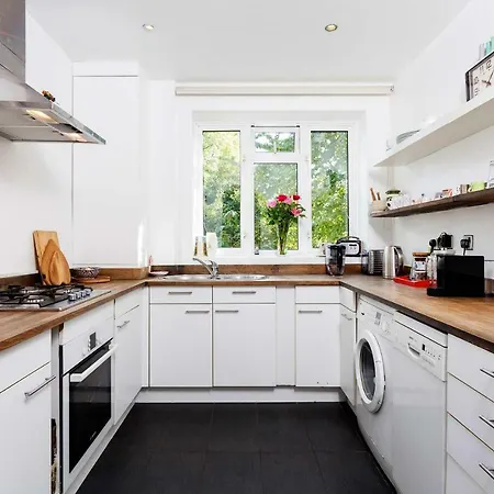 Apartment Veeve - Portobello Yellow *