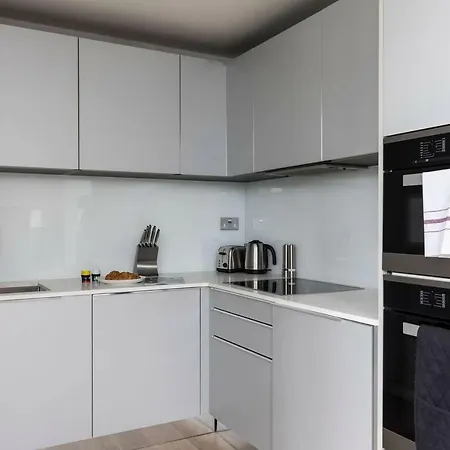 Apartment Stylish Modern 1br In Covent Garden London