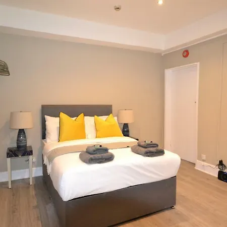 Apartment Marble Arch Studio London