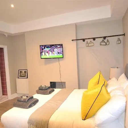 Marble Arch Studio Apartment London