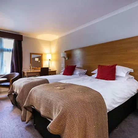 Bridge 3* Greenford (Greater London)