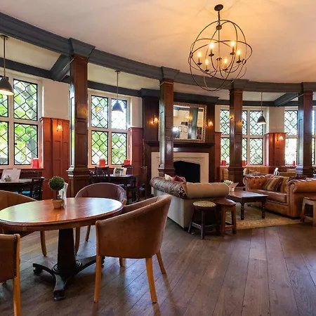 Bridge Hotel 3*