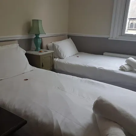 Nocleg ze śniadaniem Tourian Lounge Hotel 3*