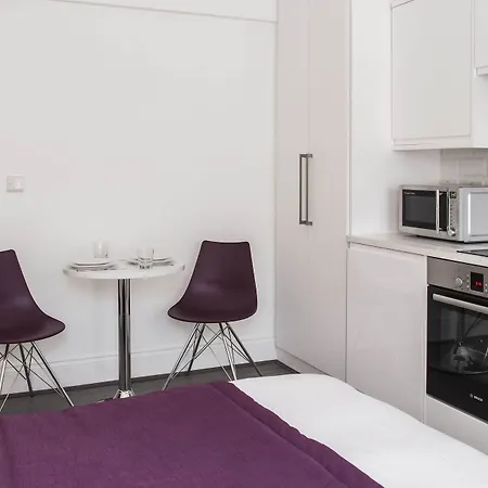 Smart Swiss 3* Londra