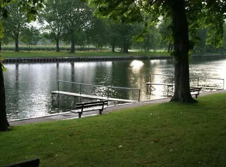 The Manor Hotel Hillingdon